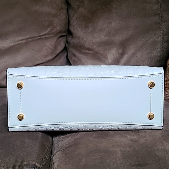 NWT CHALK Coach Charlie Debossed Sig C Leather 28 Carryall w/ dustbag - Picture 8 of 8